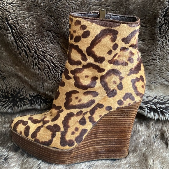 Barbara Bui beige and brown leopard print pony fur platform boots 36.5 - Picture 6 of 9